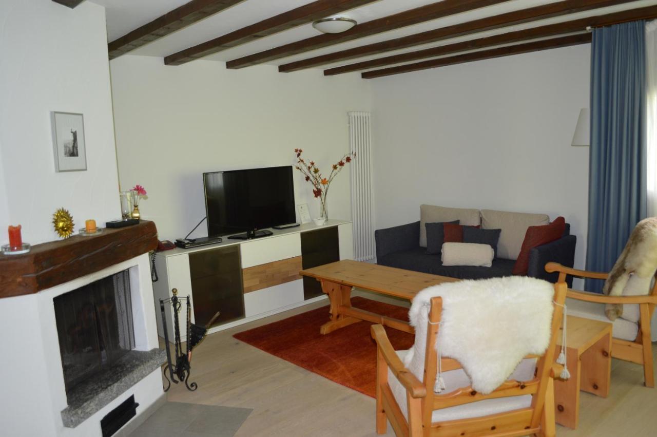 라 푼트-차무에스-치 Residenz La Mora 아파트 외부 사진